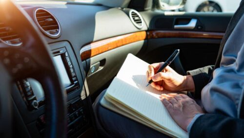 Carnet d'entretien voiture : comment bien le tenir